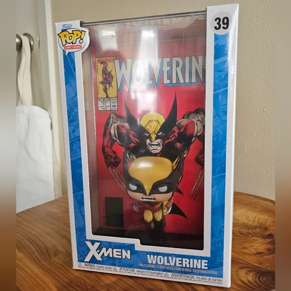 Funko Pop! X-Men Wolverine #39 - Yellow/Black - Picture 2 of 8
